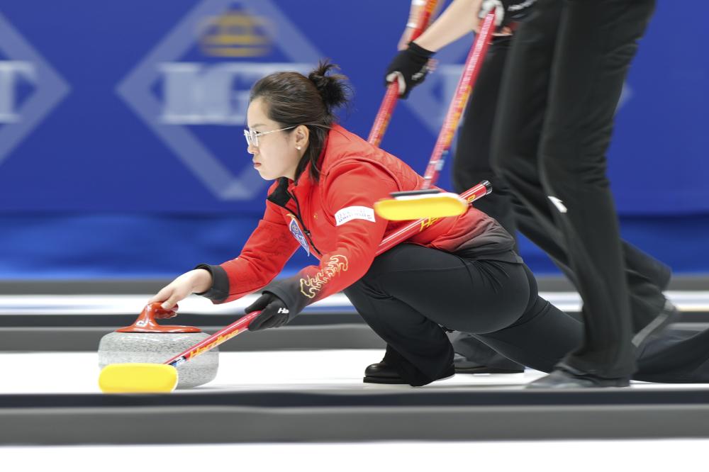 ESPN：阿森纳曾考虑引进过伊萨克，但其伤病史令前者担忧